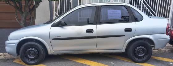 CHEVROLET CLASSIC 1.0 MPFI LIFE 8V FLEX 4P MANUAL CHEVROLET CLASSIC 1.0 MPFI LIFE 8V FLEX 4P MANUAL